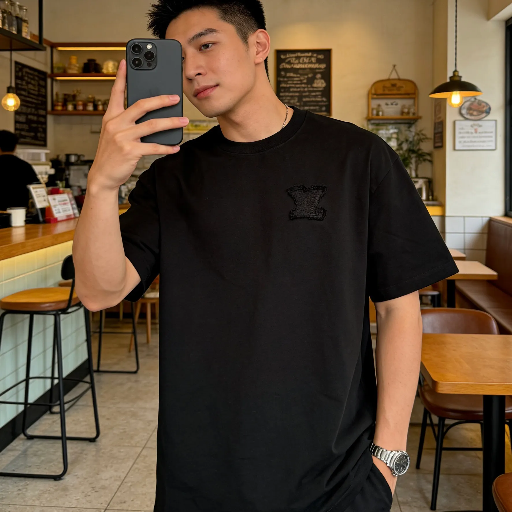 Louis Vuitton/ logo